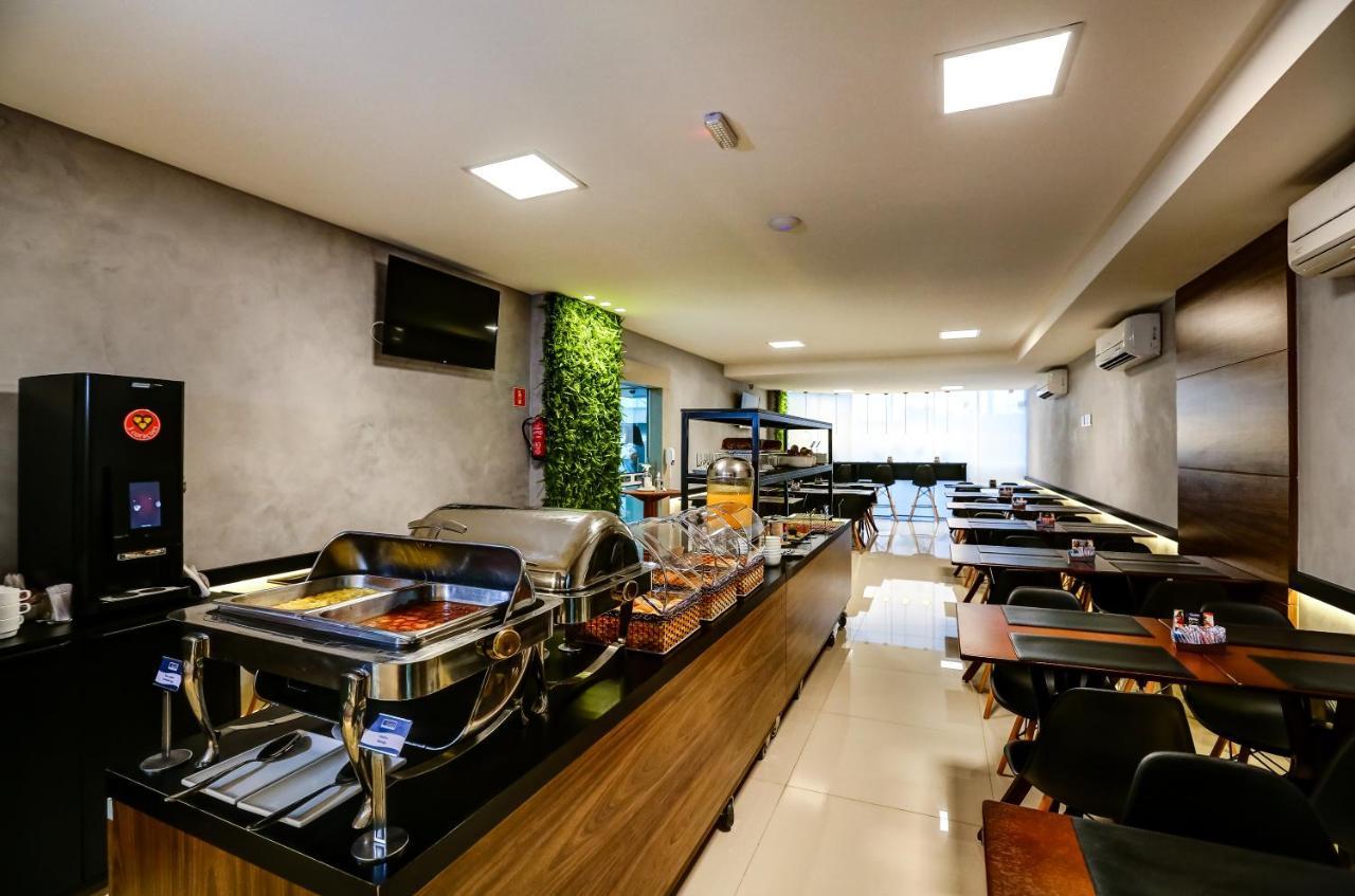 Transamerica Fit Vitoria Praia De Camburi Exterior photo